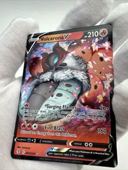 Volcarona V 021/203 SWSH Evolving Skies Ultra Rare Holo Pokemon TCG Card 2021 NM - Image 3