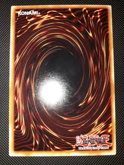 Yu-Gi-Oh! Acid Trap Hole, SDD-E002, Secret Rare, 2nd Edition, English, Good - Image 2