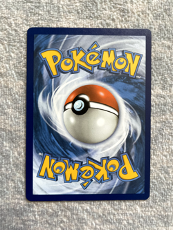 Pokemon Card - Bergmite - Reverse Holo (44/203 - Evolving Skies) - Image 2