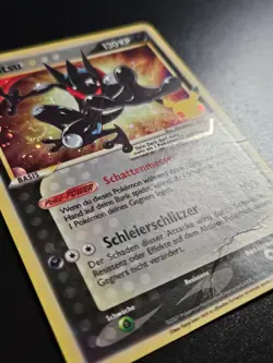 Pokemon TCG Deutsch Quajutsu Gold Star SWSH 144 | Played Condition - Image 2