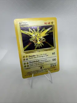Pokemon TCG Zapdos #16/102 Base Set Holo LP - Image 1
