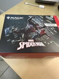 Magic: The Gathering (MTG): Marvel's Spider-Man Bundle - Image 1