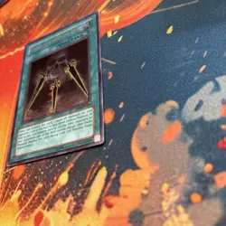 Yugioh! TCG Swords of Concealing Light FET-EN042 Ultimate Rare Unlimited (LP) - Image 2