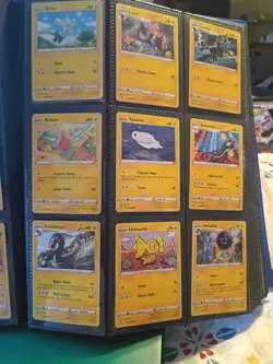 Pokemon Binder Collection 700+ Cards NM/M FULL ARTS , Holos, reverse , Promos, - Image 5