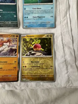 40+ pokemon cards bundle vintage - NEAR mint, holo, 151 and more - Image 3