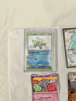 40+ pokemon cards bundle vintage - NEAR mint, holo, 151 and more - Image 5