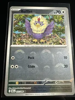 Pokemon - Rufflet (Poke Ball Pattern) - 077/086 - SV: Black Bolt - Holo - Com NM - Image 1