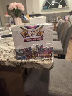 Pokemon TCG Sword & Shield Lost Origin Booster Box SEALED W/ Acrylic Case! - Image 2