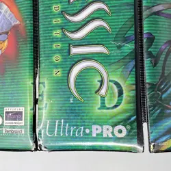 Ultra PRO Magic: The Gathering Classic Sixth Edition 3-Ring Binder - Damaged - Image 5