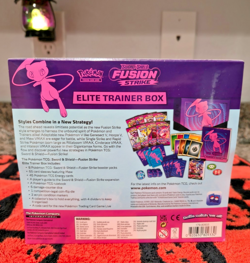 Pokemon TCG: Sword & Shield Fusion Strike ETB Elite Trainer Box (8 Packs) SEALED - Image 3
