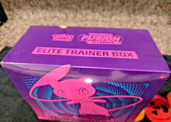 Pokemon TCG: Sword & Shield Fusion Strike ETB Elite Trainer Box (8 Packs) SEALED - Image 4