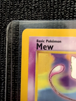 Pokemon TCG Mew #8 Warner Bros Movie Black Star Promo Non-Holo Rare Vintage LP - Image 3