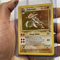 Pokemon TCG Kabutops Fossil 9/62 Holo Unlimited Holo Rare LP Nintendo Vintage - Image 2