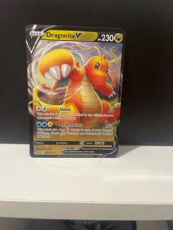 Dragonite V SWSH154 SWSH: Sword & Shield Promo Cards Holo - Image 1