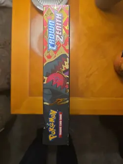Pokemon TCG Crown Zenith Regidrago v Collection Box, Sealed - Image 4