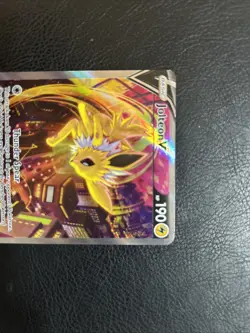 Jolteon v SWSH183 VMAX Premium Collection Pokemon TCG Holo Black Star Promo Card - Image 3