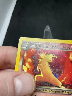 Typhlosion Obscur Holo 10/105 Neo Destiny French Dark Pokemon Card MP - Image 4