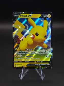 Carte Pokemon : Pikachu V SWSH061 - E&B Promo - NEUF - FR - Image 2