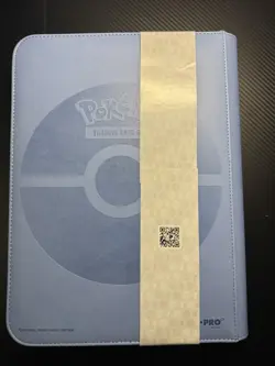 Ultra Pro 9-Pocket Zippered PRO Binder Pokemon Elite Series Lucario - Side Load - Image 2