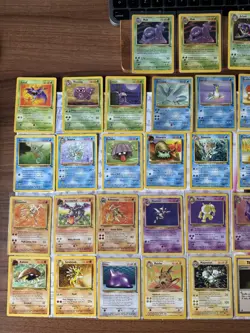 Pokemon TCG Fossil Set Bundle x40 Cards No Duplicates Varied Condition 1999 WOTC - Image 2