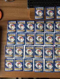 Pokemon TCG Fossil Set Bundle x40 Cards No Duplicates Varied Condition 1999 WOTC - Image 5