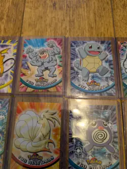 18 Pokemon Topps Cards Rare inc Charizard 1998 - Image 4
