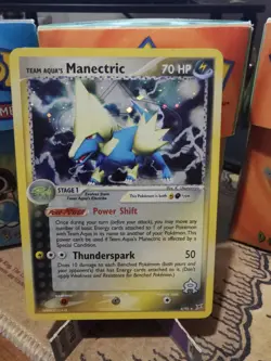 2004 Pokemon TCG Manectric EX Team Aqua vs. Team Magma 4/95 - Holo Rare - Image 1
