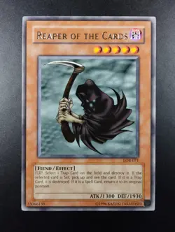 YUGIOH 2002 | REAPER OF THE CARDS | LOB-071 | NA PRINT | RARE | NEAR MINT - Image 1