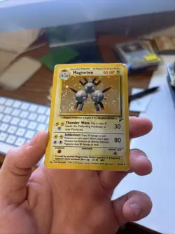 Magneton 9/130 Base Set 2 Unlimited Holo Rare Pokemon TCG Card 2000 - Image 4