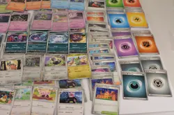 Pokemon Shrouded Fable Base Set 1-64 C,U,R Holo and Reverse 126 cards No EX's - Image 4