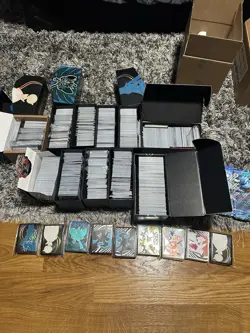 POKEMON BULK LOT 8 000 Cards. Normal and Reverse and Holo with Promo Cards NM/M - Image 3