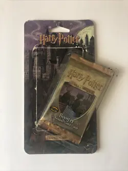 Vintage Harry Potter Trading Cards 2001 Wizards of the Coast 11 Card Pack - Image 2