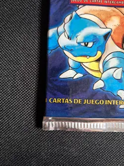 Pokemon Base Set Spanish Booster Pack- Blastoise Artwork - Sealed - Image 4