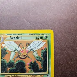 Beedrill 18/75 Pokemon Neo Discovery Regular Rare Card - MP - Image 3