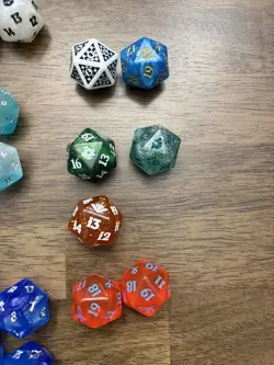 Lot of 52 MTG Magic the Gathering Spindown D20 Dice Various Sets Promos !!!!!!!! - Image 3