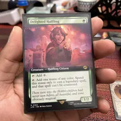 Delighted Halfling (Extended Art) LOTR Regular - Image 1