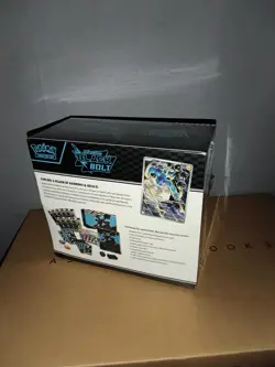 Pokemon TCG Black Bolt Elite Trainer Box ETB New & Sealed tiny tear on film - Image 3