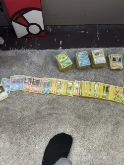 Pokemon TCG Vintage Bulk Lot 700+ cards - Image 4