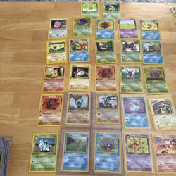 Lot of 27 1999 / 2000s Mixed Pokemon Card Lot Basic Pokemon Fossil, 1st Edition - Image 1