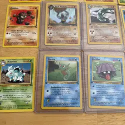 Lot of 27 1999 / 2000s Mixed Pokemon Card Lot Basic Pokemon Fossil, 1st Edition - Image 3