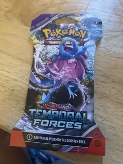 Pokemon TCG Sleeved Booster Pack Scarlet & Violet: Temporal Forces 820650853258 - Image 3