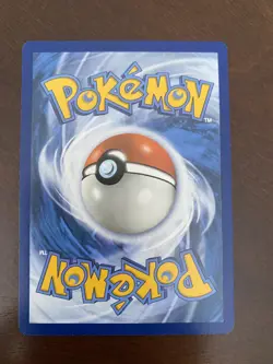 Pikachu 28/73 - Common Pokemon Card - Shining Legends Set (2017) - NM - Image 2