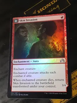 Skin Invasion FOIL , Shadows over Innistrad . Near Mint , MTG, FREE SHIPPING - Image 3