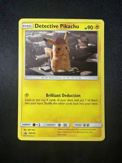 Detective Pikachu - SM194 - Pokemon Sun Moon Black Star Promo Holo Rare - NM - Image 1