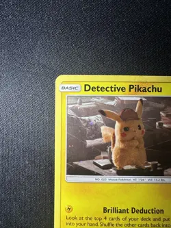 Detective Pikachu - SM194 - Pokemon Sun Moon Black Star Promo Holo Rare - NM - Image 2