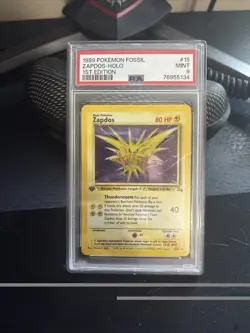 1999 Pokemon TCG Zapdos Fossil Holo Card 15/62 1st Edition Rare - Image 1