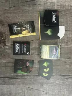 MTG Mutant Menace Commander Deck - Minimal Packaging - Image 1