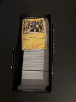 Pokemon Lot Of 500-550 Plus Holo/Reverse Holo Cards - Image 3