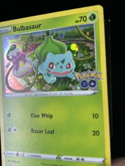 Pokemon TCG Bulbasaur SWSH231 Holo Black Star Promo - Image 2
