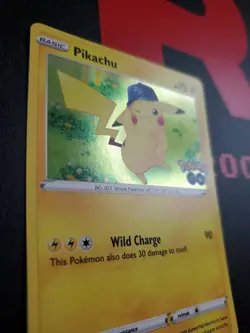 Pokemon TCG | Pikachu | Pokemon GO stamped | N0.025 | 028/078 Holographic Rare ! - Image 2